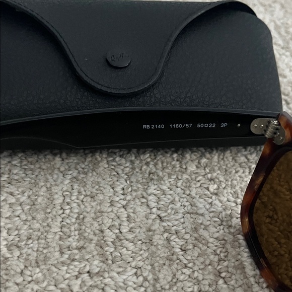 Ray-Ban Tortoise Shell Sunglasses - Picture 2 of 4